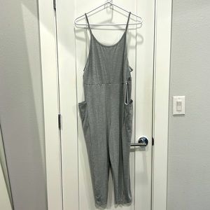 Never Worn! Brand New (no tags) Vuori Jumpsuit - Women’s Small